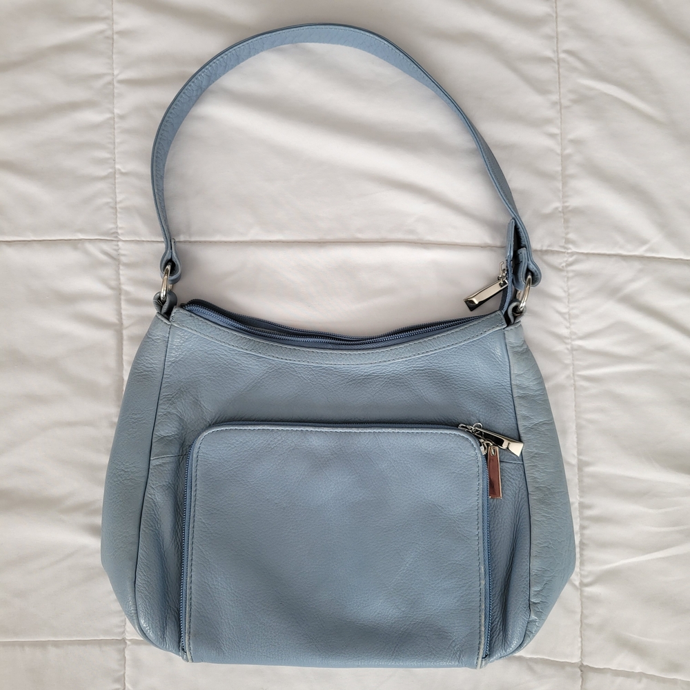 Elegant Blue Leather Shoulder Bag